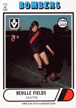 1976 Scanlens VFL #123 Neville Fields Front